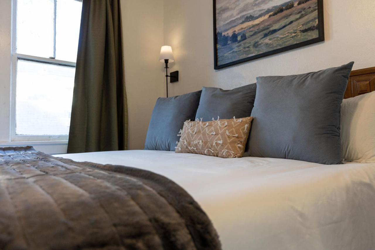 Historic Revival King Bed Midtown Memphis 68 Yes Pets Fast Wifi Free Parking Βίλα Εξωτερικό φωτογραφία