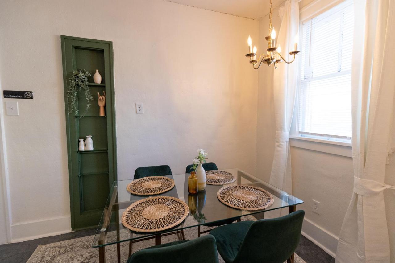 Historic Revival King Bed Midtown Memphis 68 Yes Pets Fast Wifi Free Parking Βίλα Εξωτερικό φωτογραφία